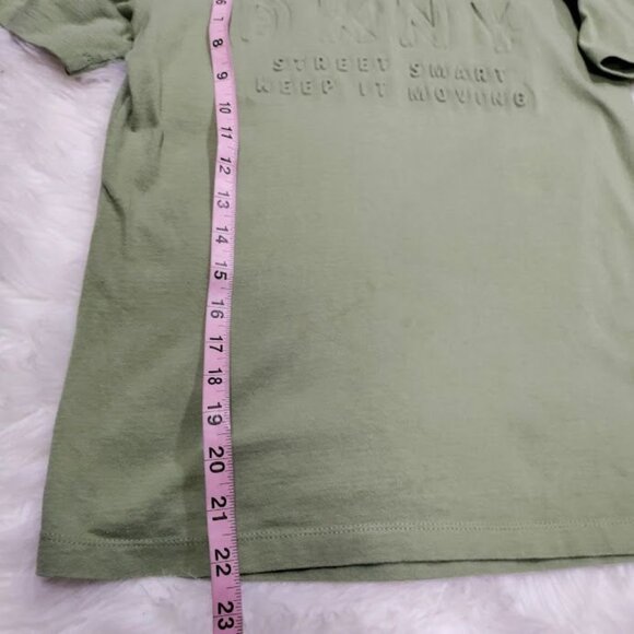 DKNY Olive Green Street Smart Graphic Tee Short Sleeve Shirt Women's Size M - Picture 9 of 10